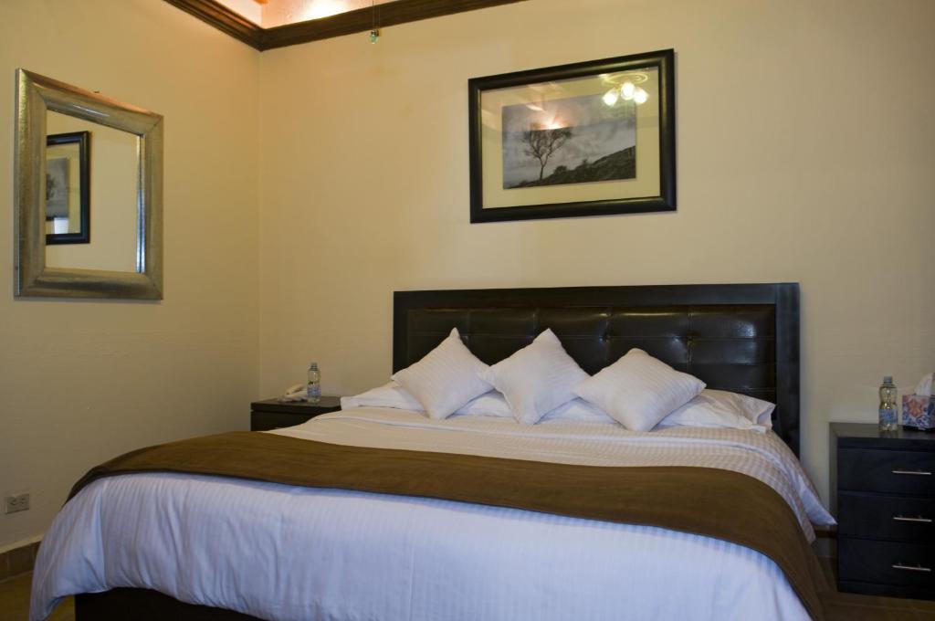 Casalinda San Miguel Hotel San Miguel de Allende Phòng bức ảnh
